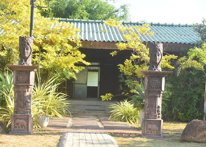 The Lark Resort ,Induruwa